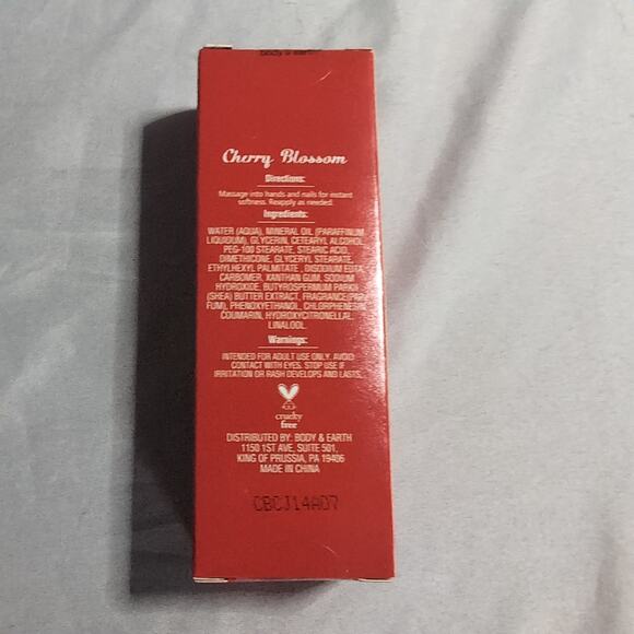 Lot of 4 Love Body & Earth Hand Cream Enriched Shea Butter Ocean Cherry Blossom - Picture 9 of 10